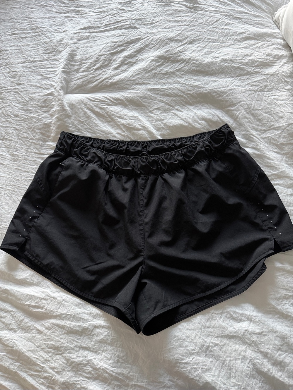 Old Navy Black Women's Athletic Shorts with Elastic Waist